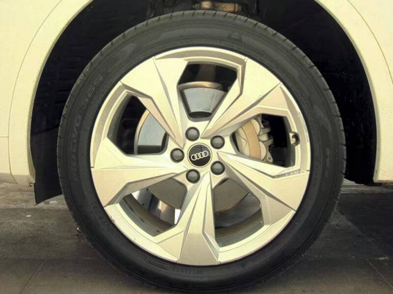 2021 Audi Q5 quattro Premium Plus 45 TFSI