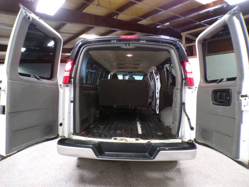 2021 Chevrolet Express LS 3500