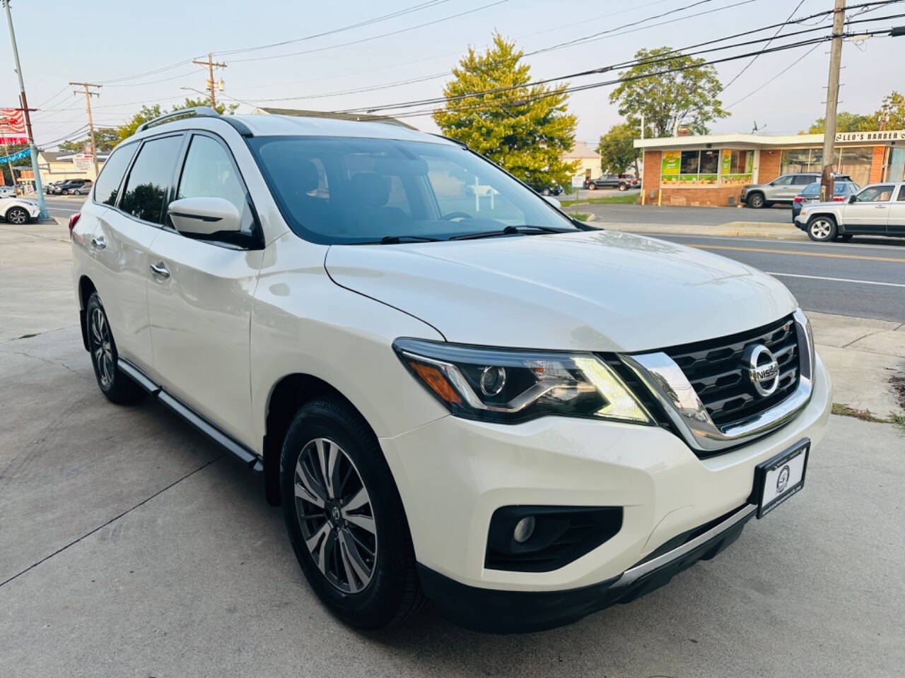 2017 Nissan Pathfinder for sale at American Dream Motors in Winchester, VA