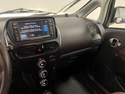 2012 Mitsubishi i-MiEV SE