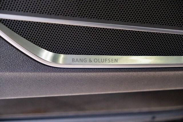 2019 Audi Q3 quattro S line Prem Plus 45 TFSI