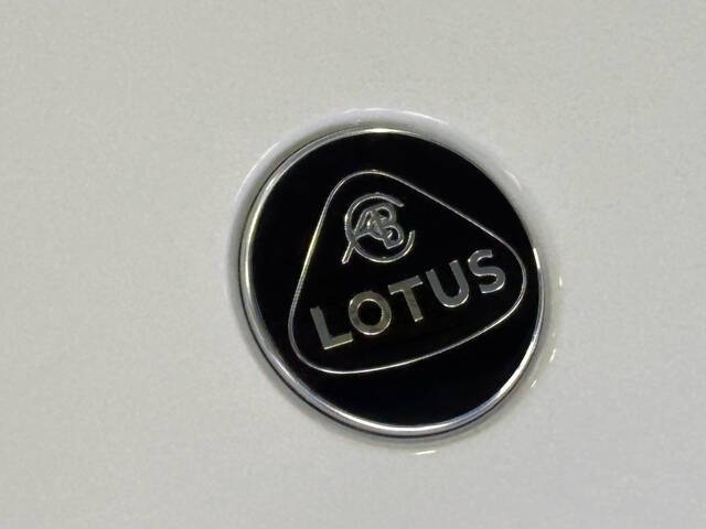 2025 Lotus Emira 28