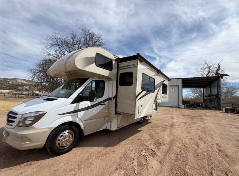 2018 Thor Motor Coach Quantum KM24