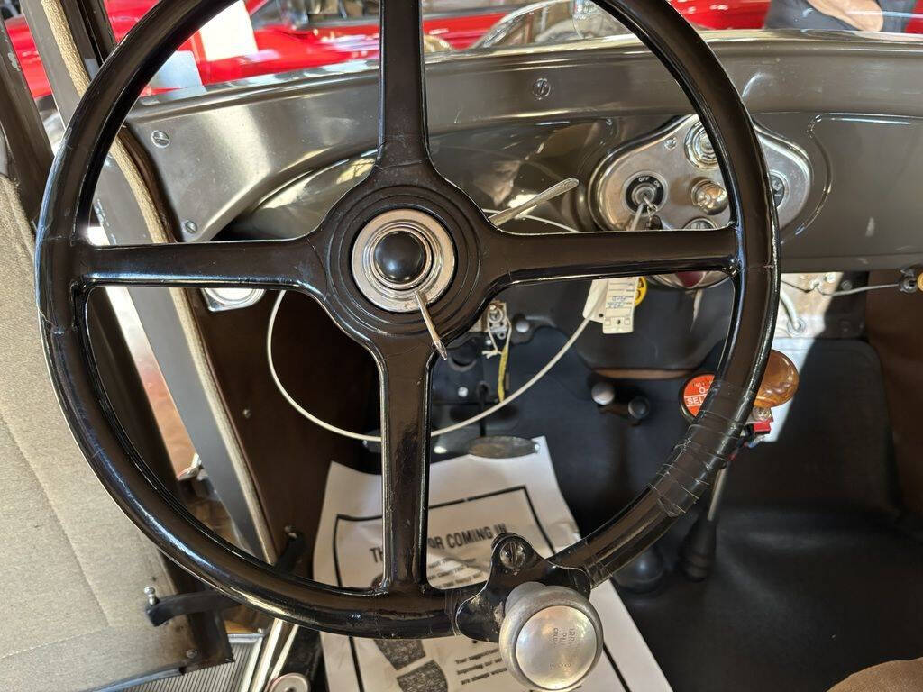1929 Ford Model A 21