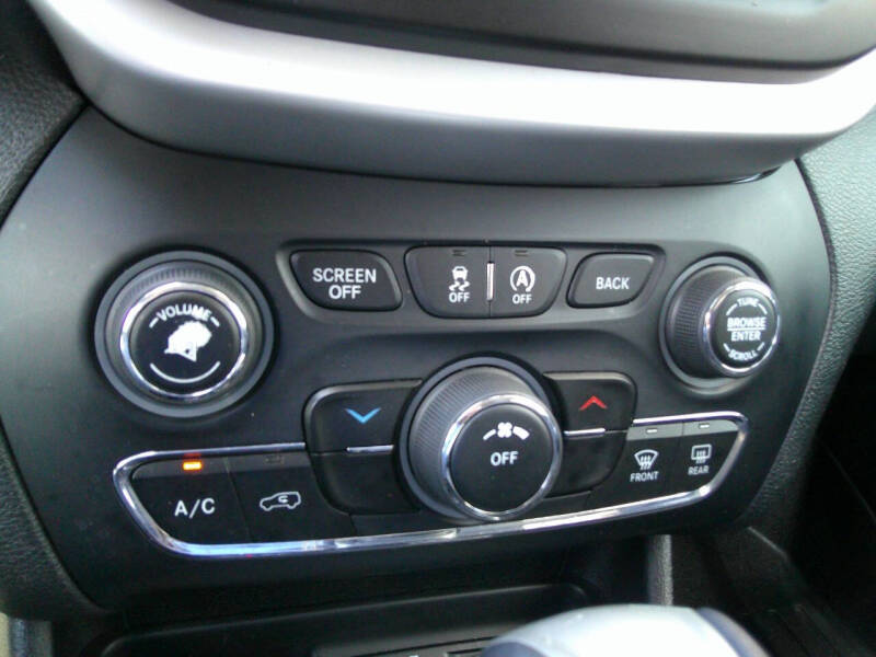2018 Jeep Cherokee Latitude Plus