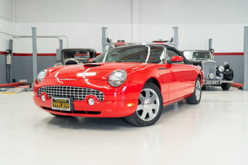 2003 Ford Thunderbird Premium photo 3