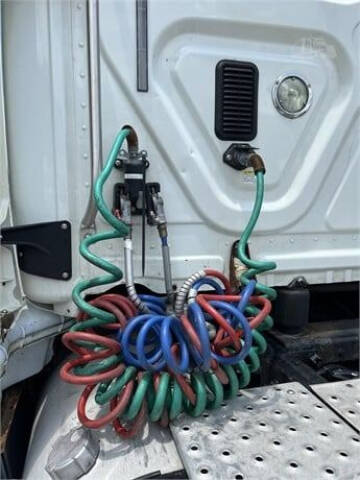 2014 Freightliner Cascadia