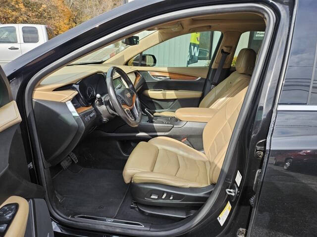 2017 Cadillac XT5 Platinum