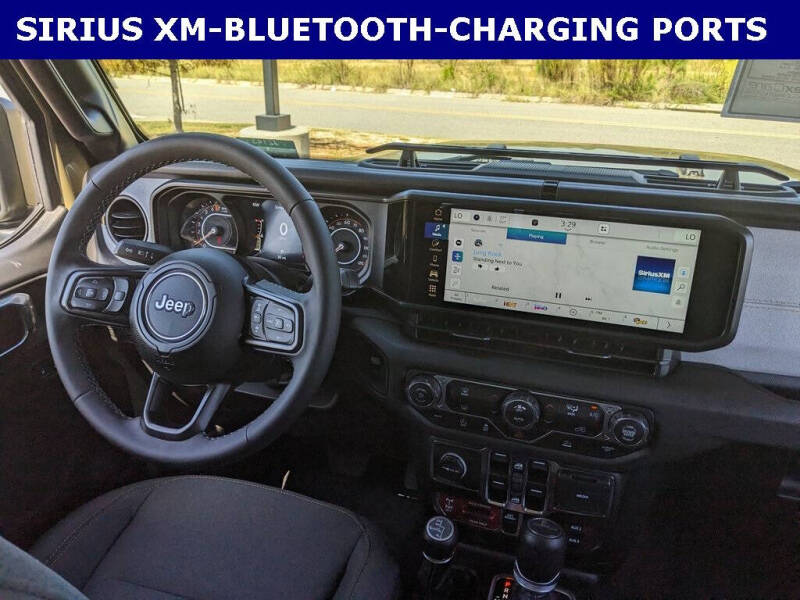 2025 Jeep Gladiator Willys