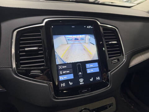 2022 Volvo XC90 Recharge T8 Inscription 6P