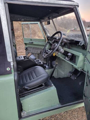 1966 Land Rover Defender