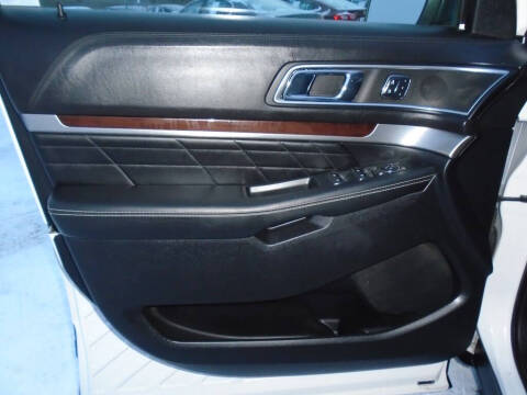 2018 Ford Explorer Platinum