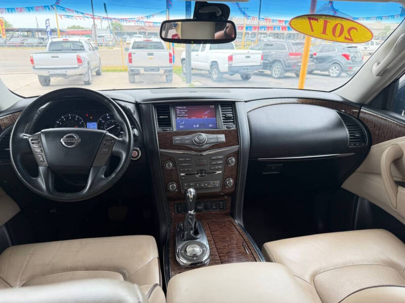 2017 Nissan Armada SV