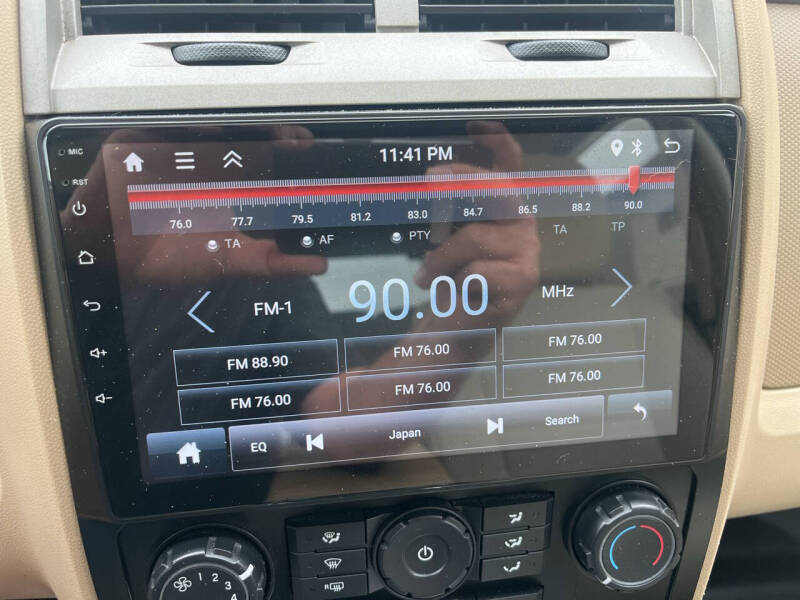 2011 Ford Escape XLT