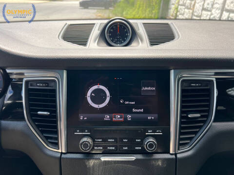2018 Porsche Macan