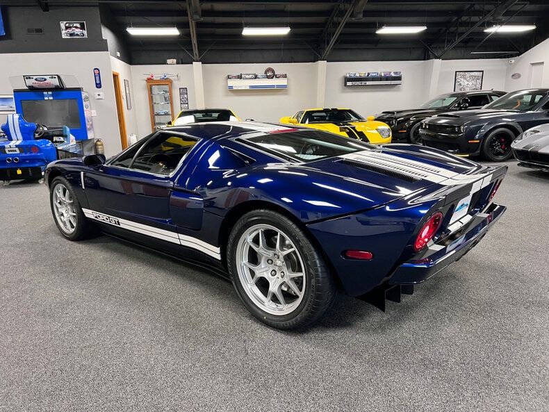 2005 Ford GT