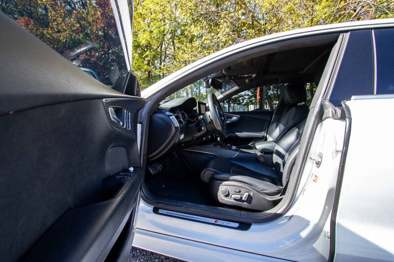 2016 Audi RS 7 4.0T quattro Prestige