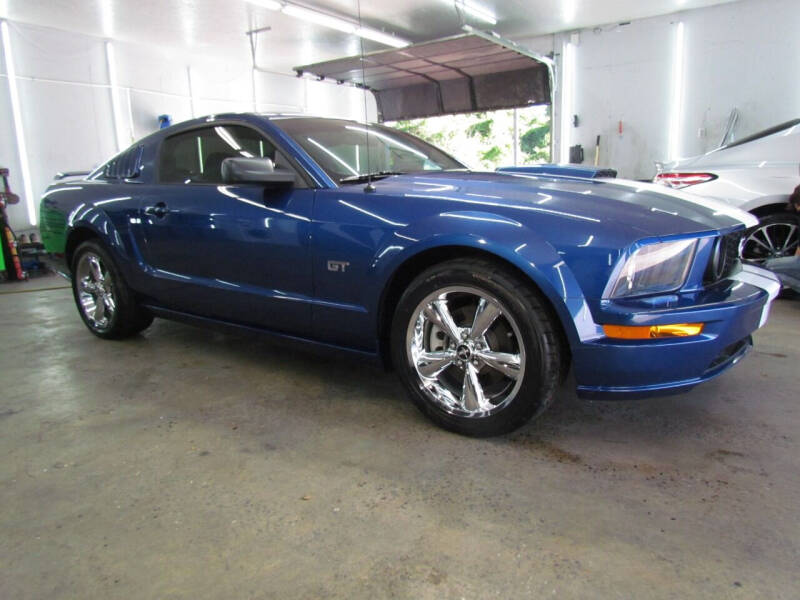 Hibriten Auto Mart Car Dealer in Lenoir, NC