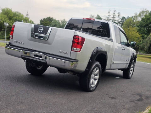 2010 Nissan Titan SE
