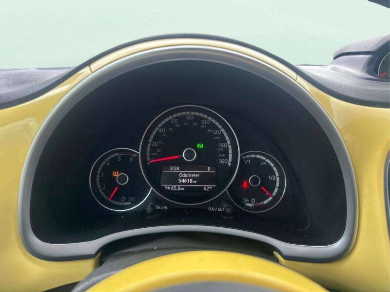 2013 Volkswagen Beetle Convertible