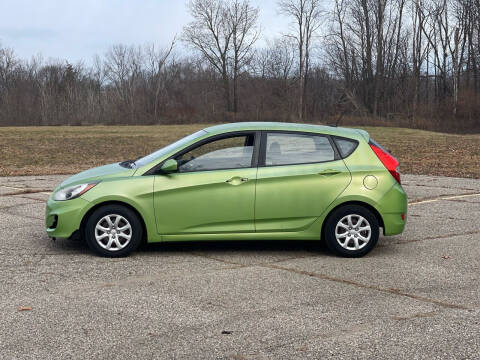 2013 Hyundai Accent GS
