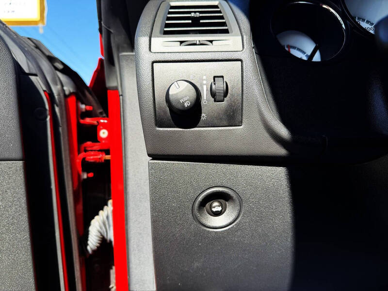 2010 Dodge Challenger SE