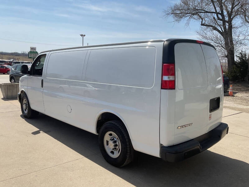 2020 Chevrolet Express 3500