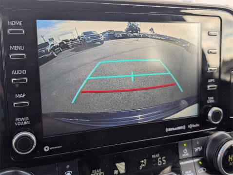 2020 Toyota Highlander LE