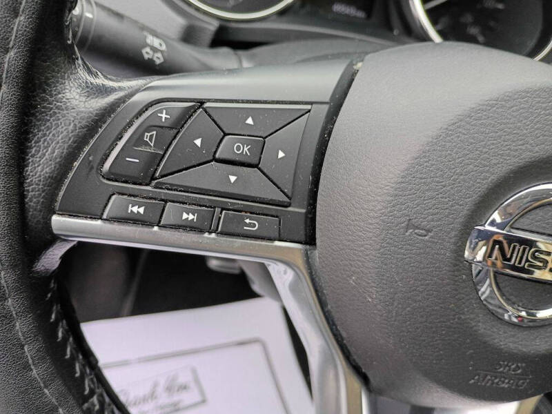 2020 Nissan Rogue Sport SL