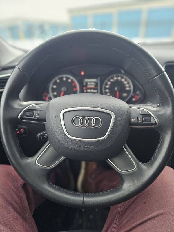 2017 Audi Q5 2.0T quattro Premium