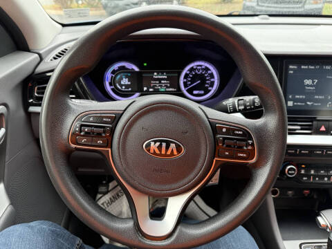 2020 Kia Niro LX