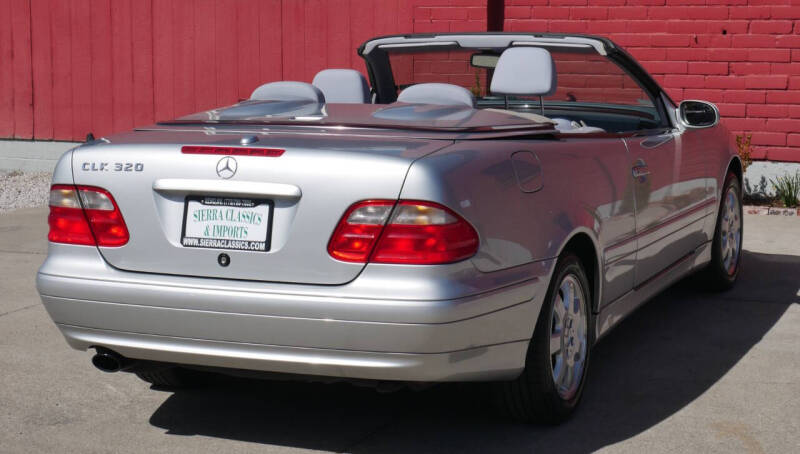 2000 Mercedes-Benz CLK CLK 320