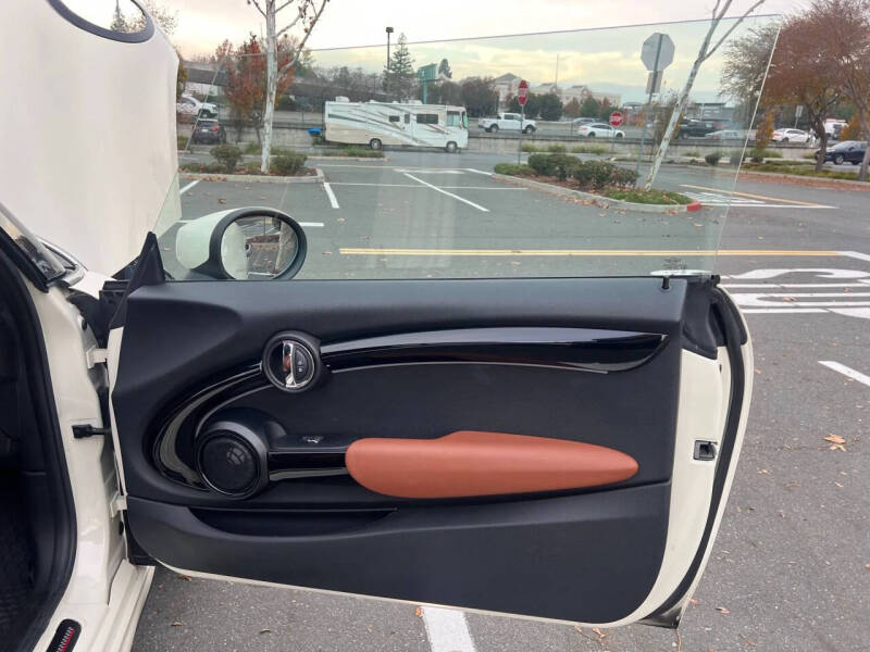 2022 MINI Convertible John Cooper Works