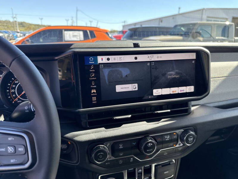 2025 Jeep Gladiator Sport S