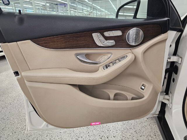 2020 Mercedes-Benz GLC GLC 300 4MATIC