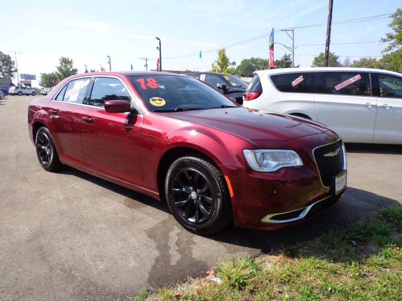 2018 Chrysler 300 for sale at North American Credit Inc. in Waukegan IL