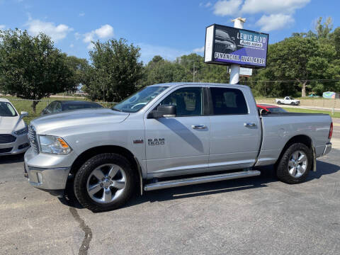 2015 RAM 1500 SLT