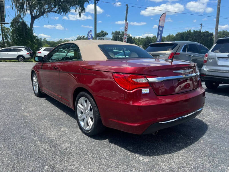 2012 Chrysler 200 Touring