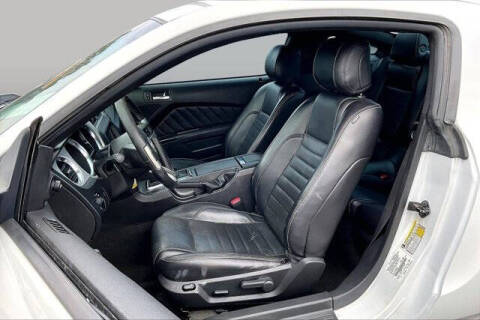 2014 Ford Mustang V6 Premium