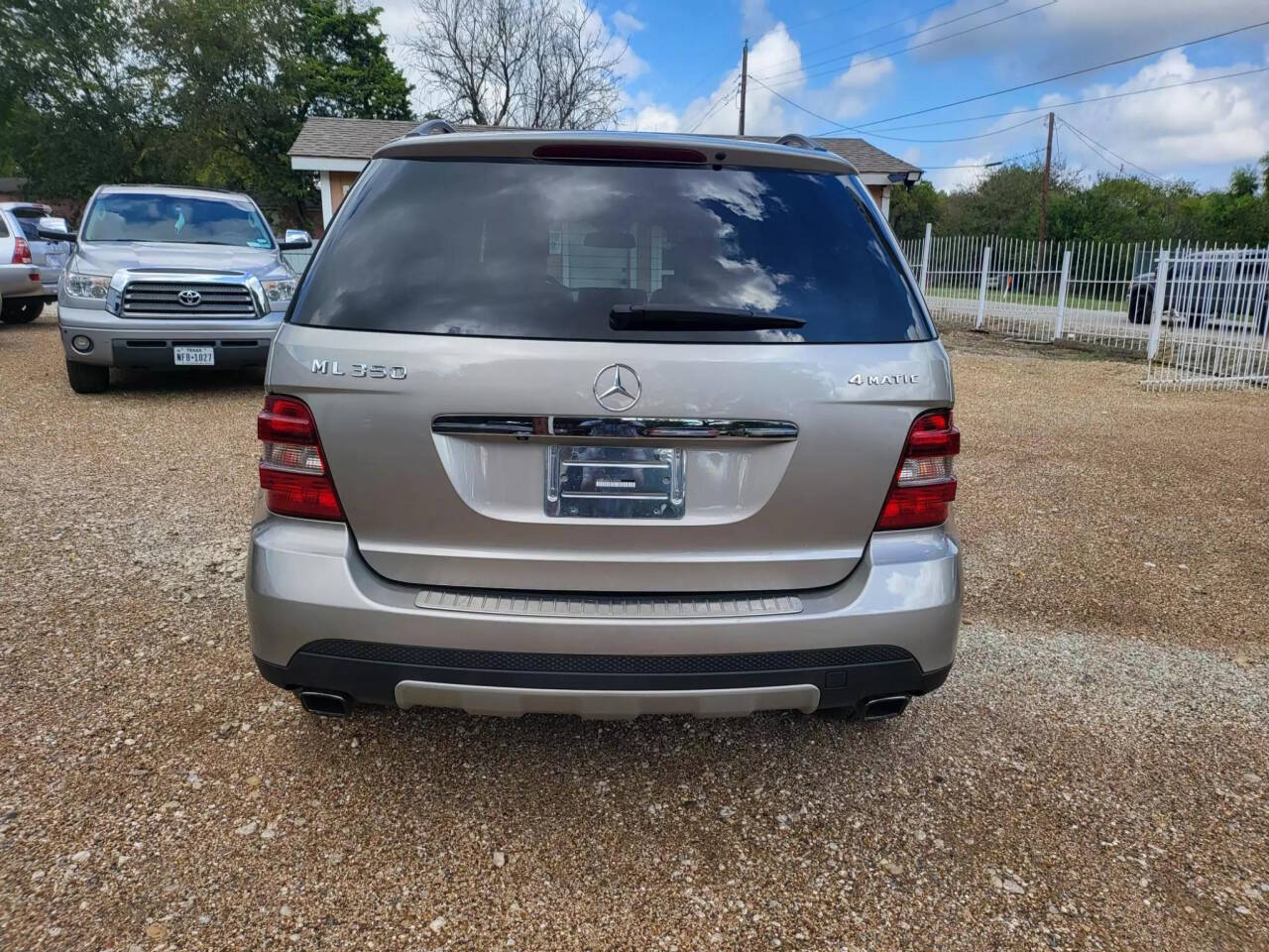 2007 Mercedes-Benz M-Class for sale at AUTHE VENTURES AUTO in Red Oak, TX