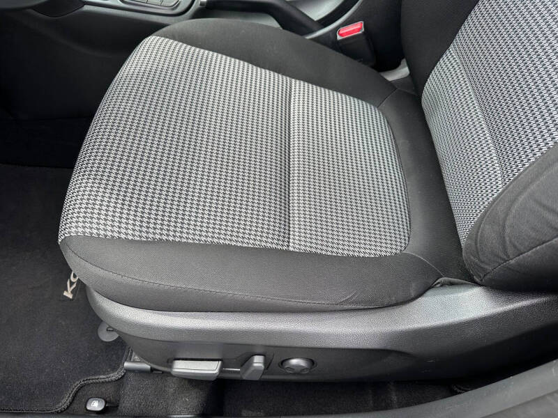 2021 Hyundai Kona SEL Plus