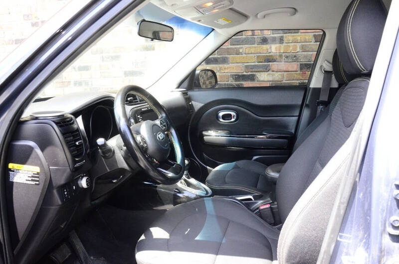 2014 Kia Soul +