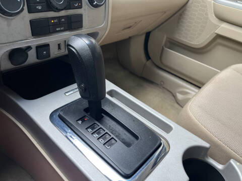 2009 Ford Escape XLT