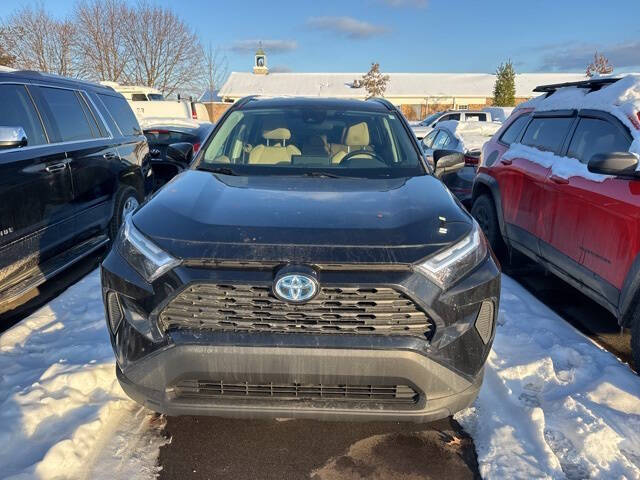 2022 Toyota RAV4 Hybrid XLE