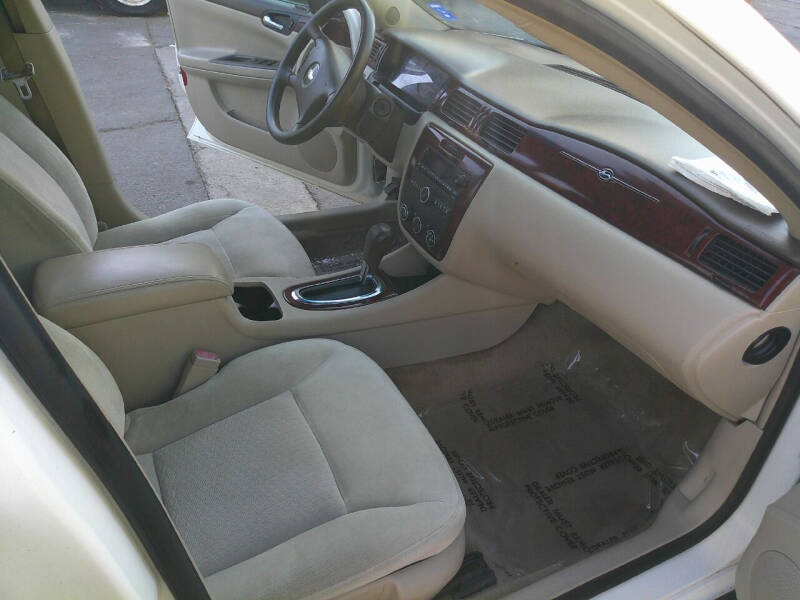 2008 Chevrolet Impala null photo 12