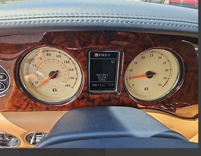 2008 Bentley Azure 4