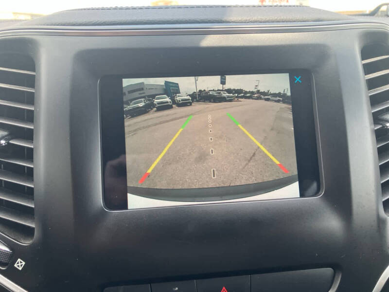 2020 Jeep Cherokee Altitude