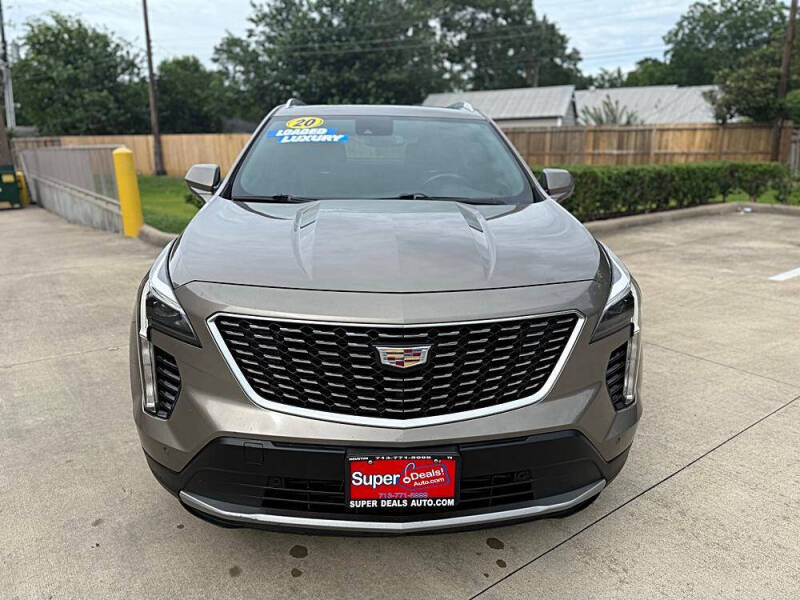2020 Cadillac XT4 Premium Luxury