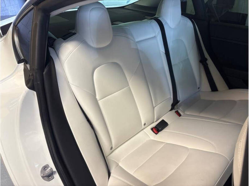 2022 Tesla Model 3 Performance