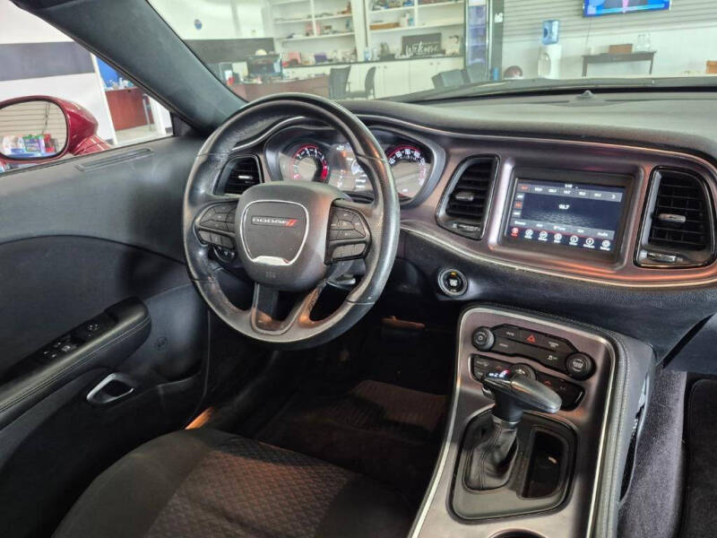 2018 Dodge Challenger SXT